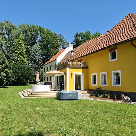 Historischer Gutshof, Bogensportzentrum Kremstal Apartman Nussbach Kültér fotó